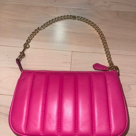 Coach Quilted Leather Wristlet / Shoulder Bag Hot Pink with Gold Chain - Picture 4 of 6